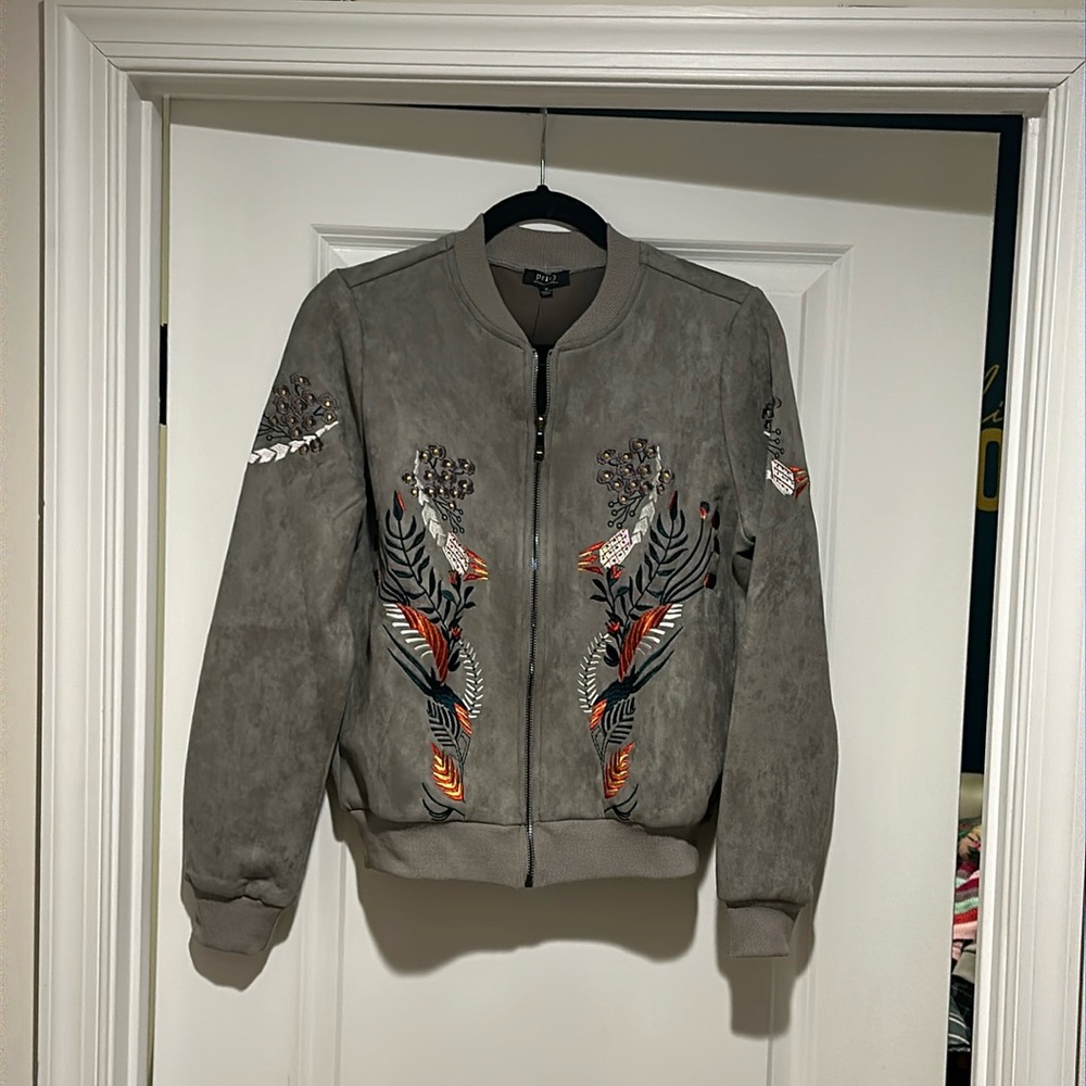 Embroidery stylish jacket
